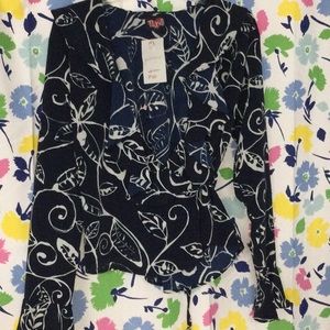 Thrill NWT Top size M